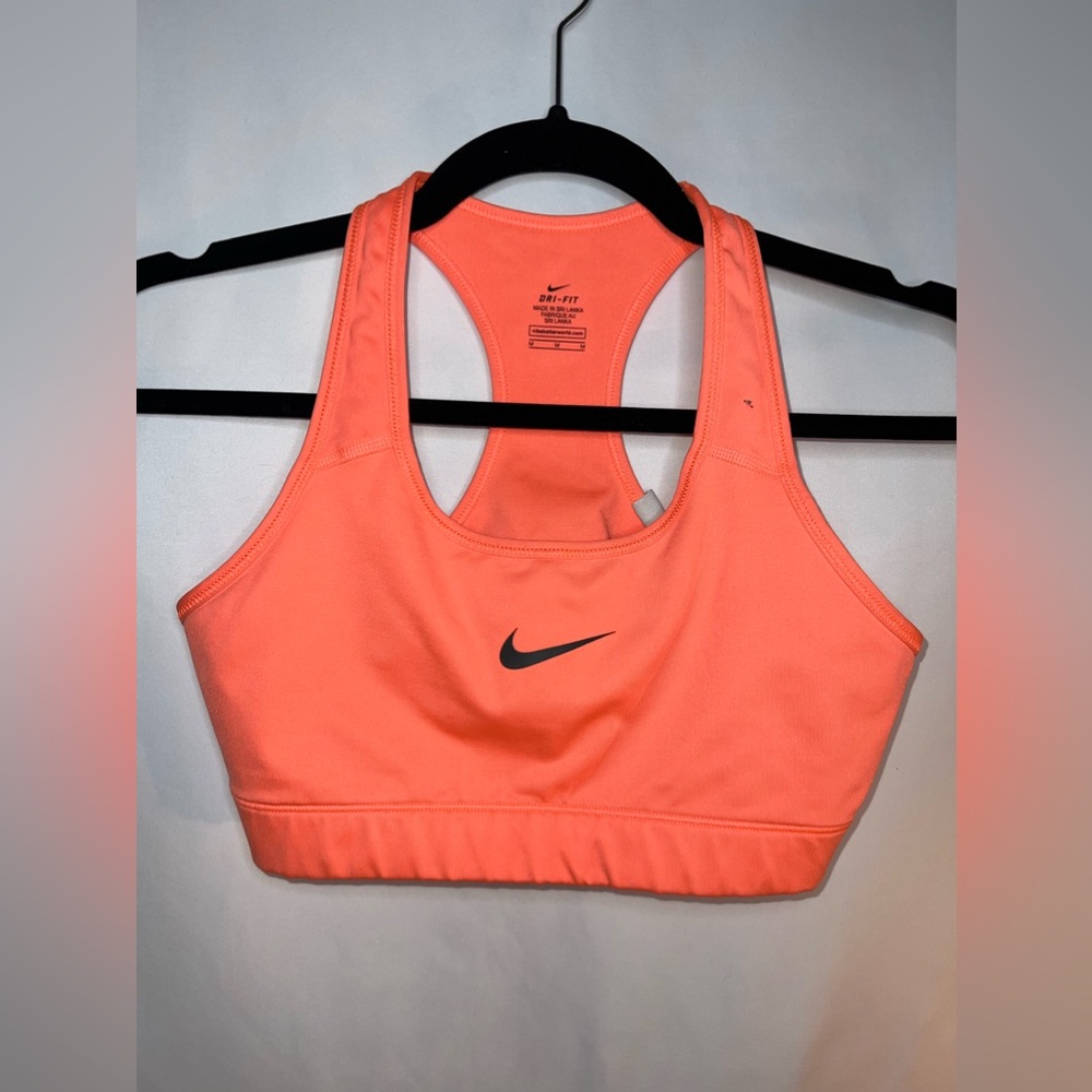 Nike Sports Bra size M
